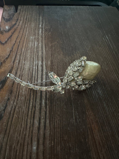 Vintage Baroque Pearl Brooch - Dirty30 Vintage
