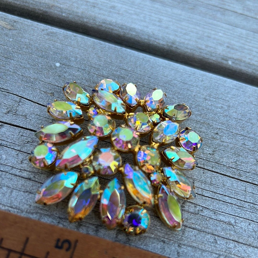 Vintage Brooch - Dirty30 Vintage