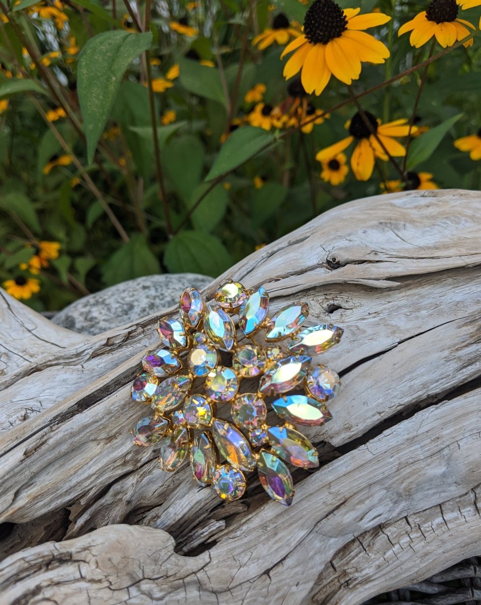 Vintage Brooch - Dirty30 Vintage