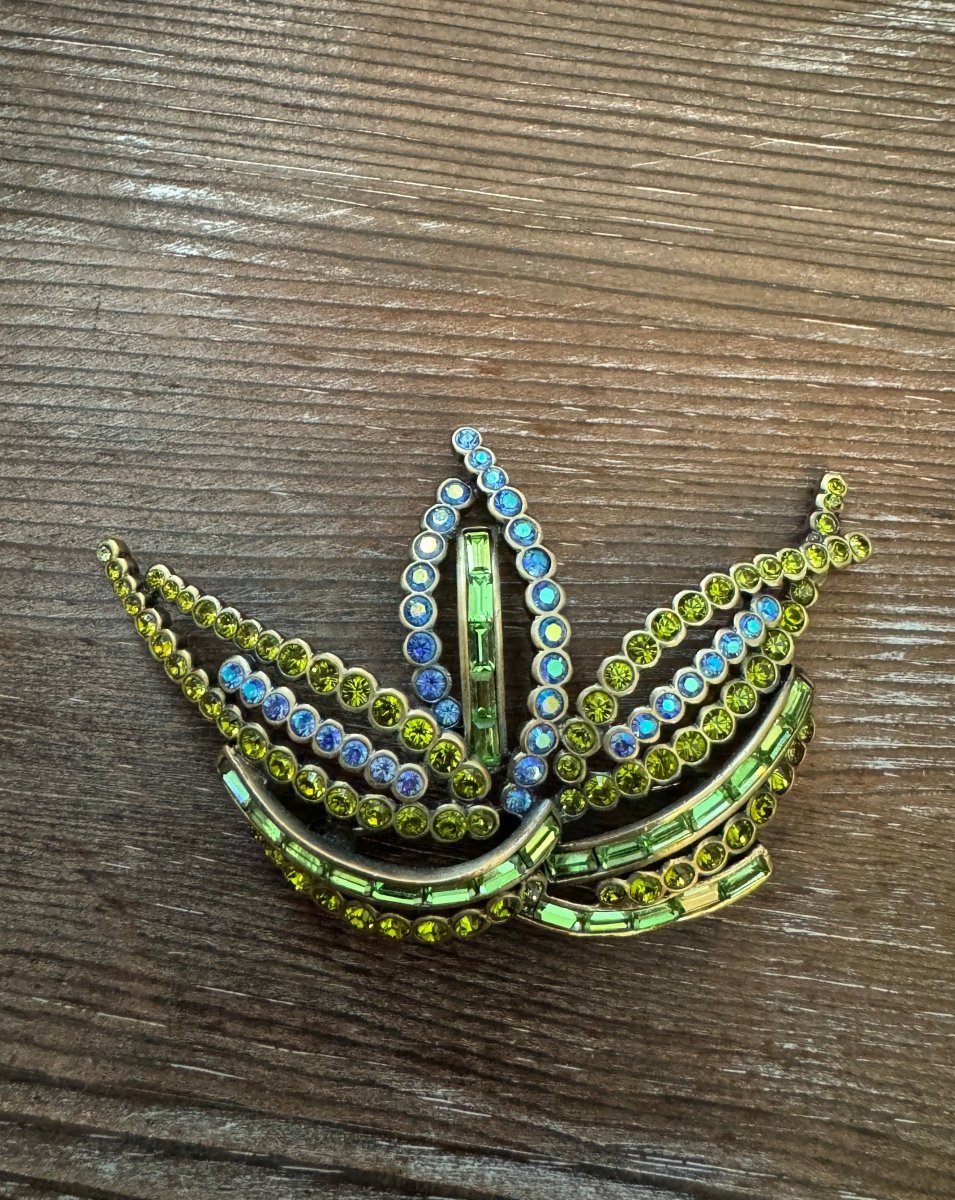 Vintage Butler Brooch - Dirty30 Vintage