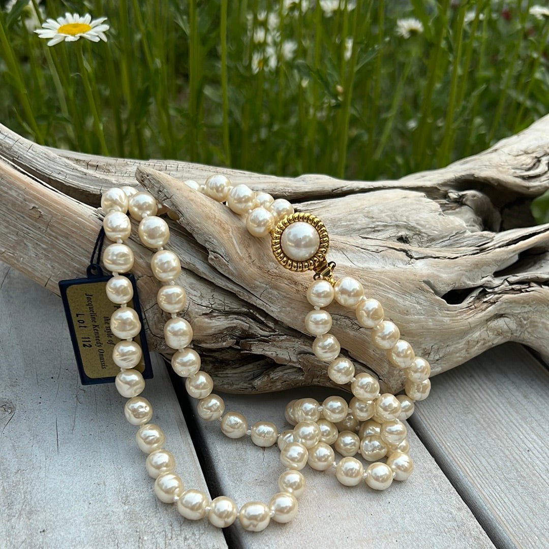 Vintage Carolee Double Strand Faux Pearl - Dirty30 Vintage