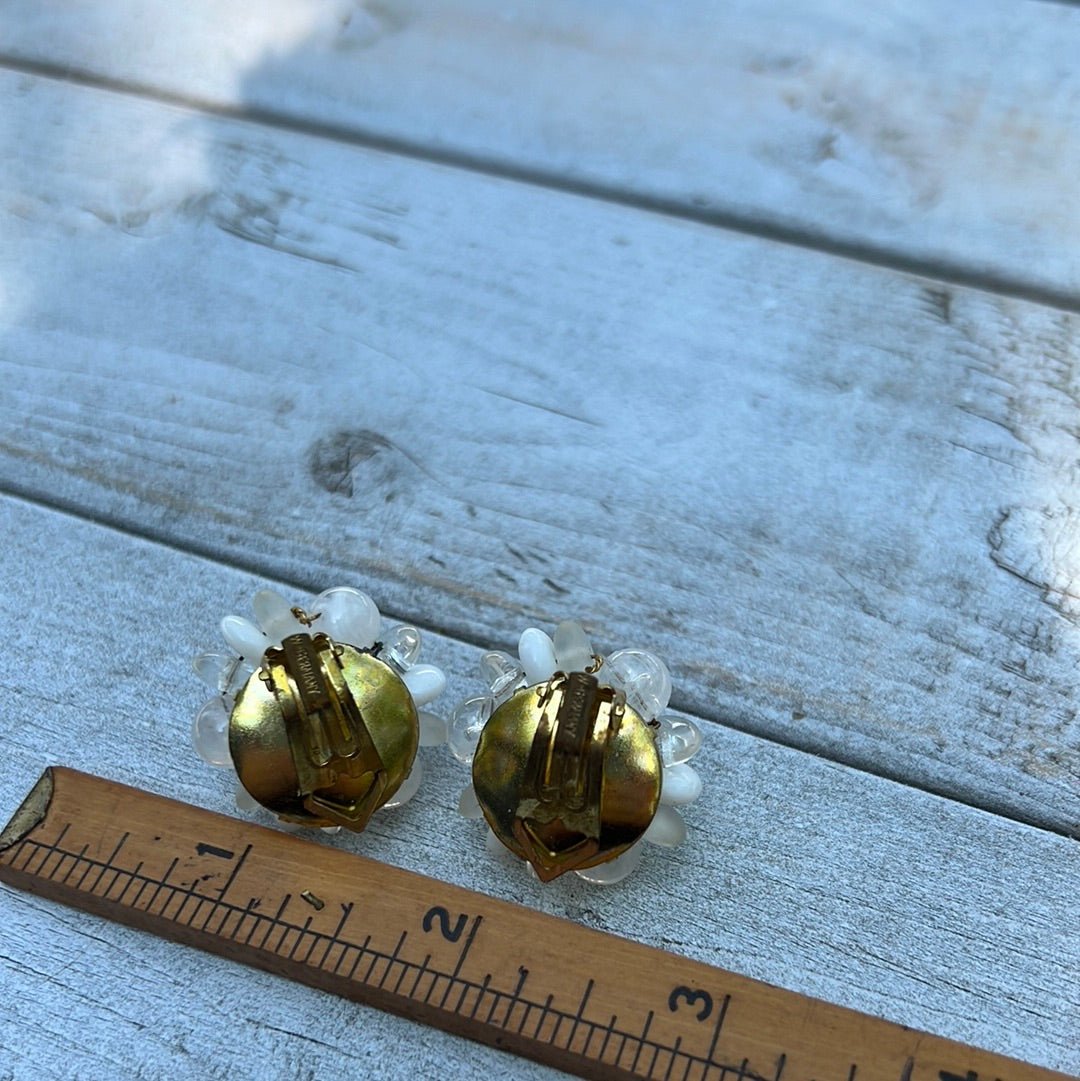 Vintage Clip Earrings - Dirty30 Vintage