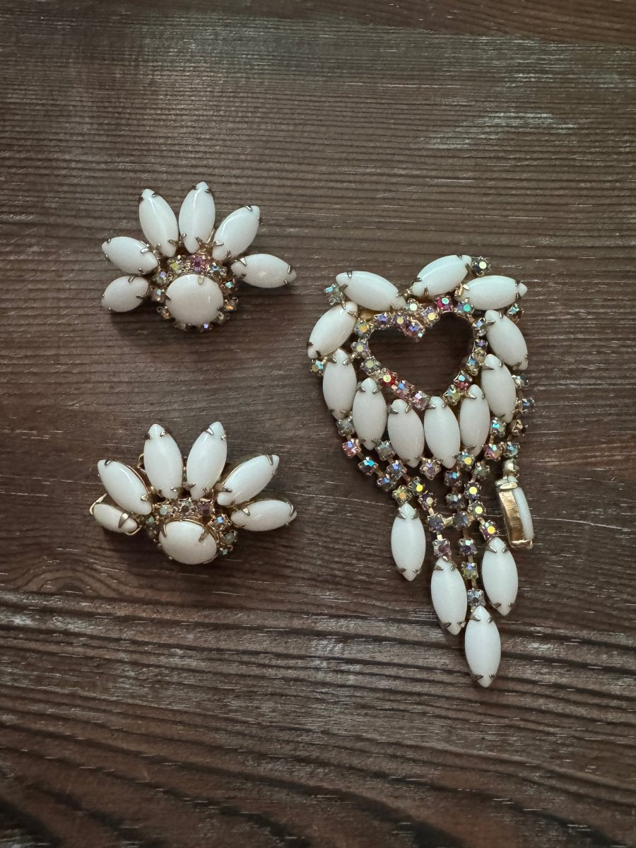 Vintage Milk Glass Open Heart Brooch + Earrings - Dirty30 Vintage