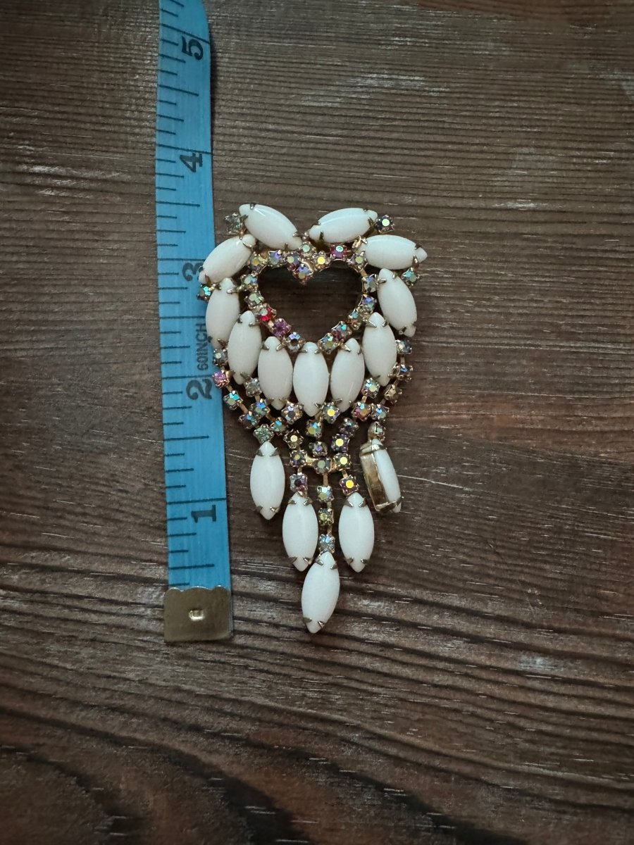 Vintage Milk Glass Open Heart Brooch + Earrings - Dirty30 Vintage
