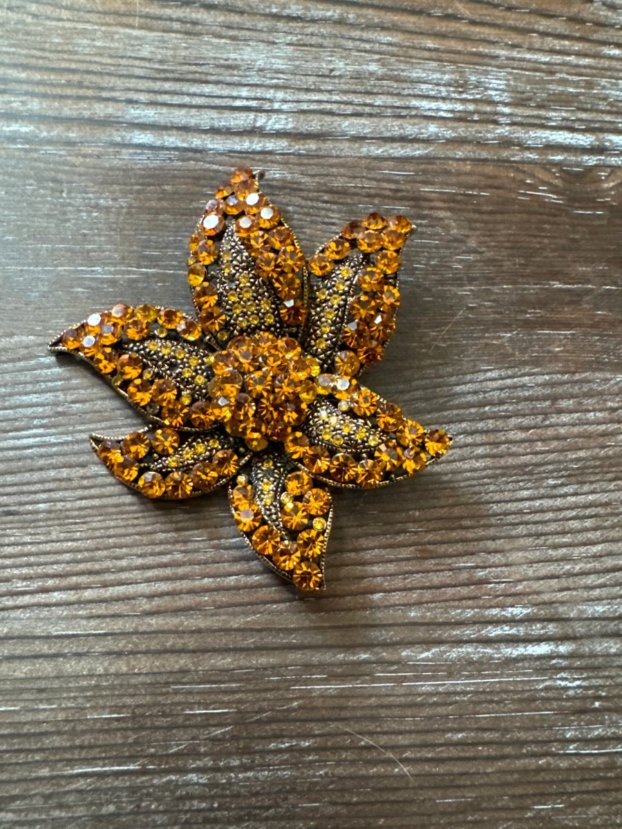 Vintage MZ Brooch - Dirty30 Vintage