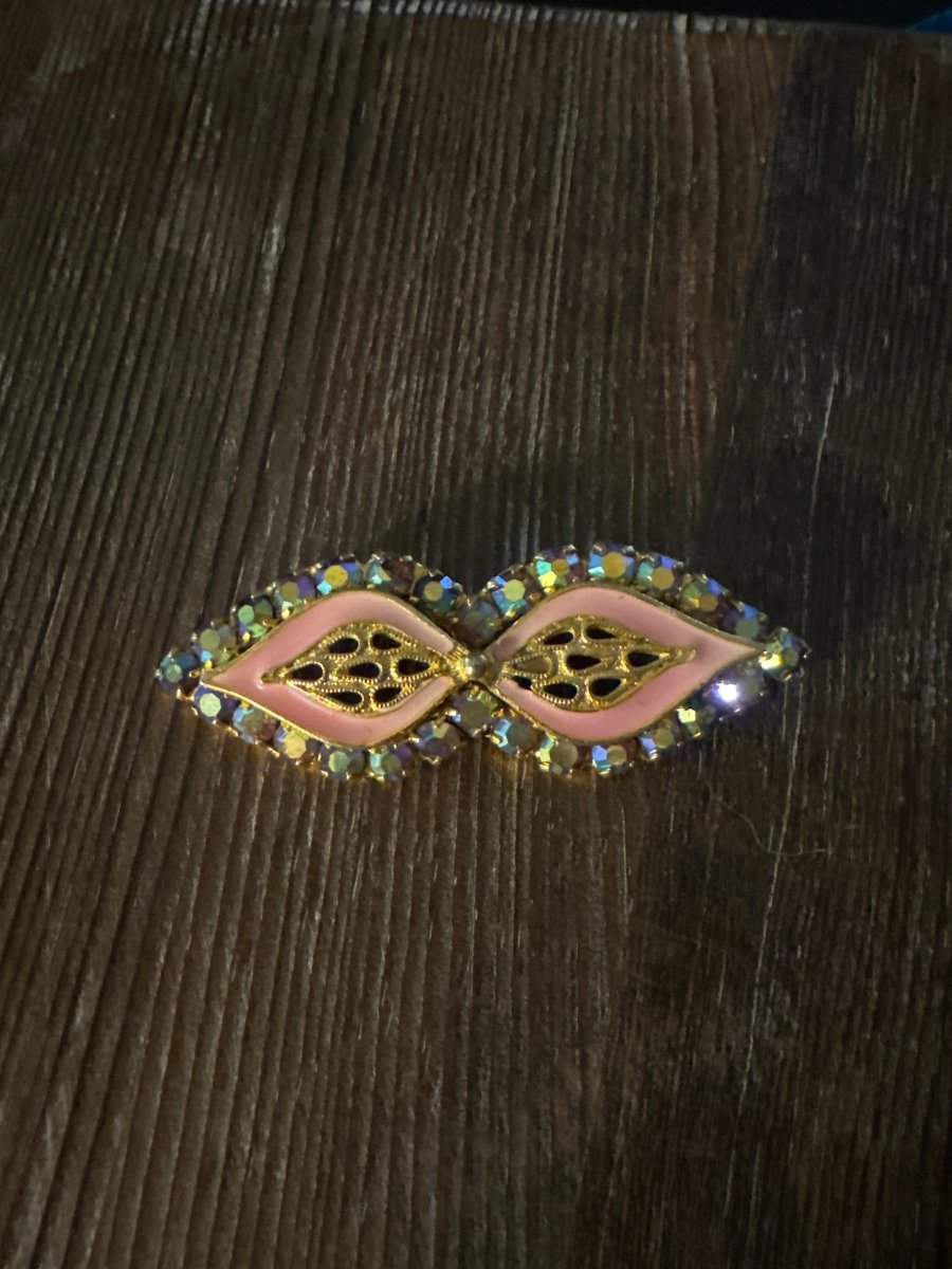 Vintage Pink Enamel Brooch - Dirty30 Vintage