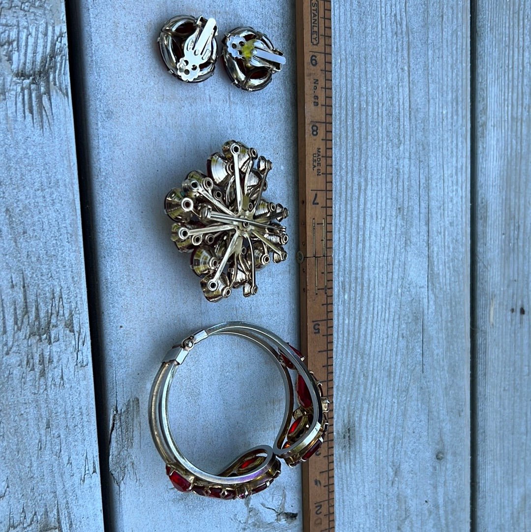 Vintage Red Rhinestone Trio - Dirty30 Vintage