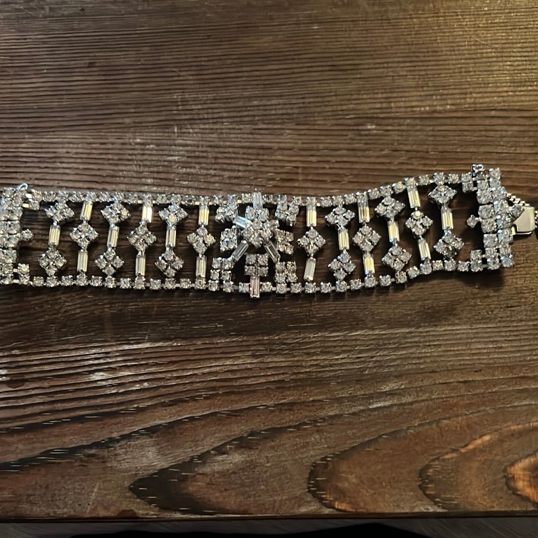 Vintage Rhinestone Bracelet - Dirty30 Vintage