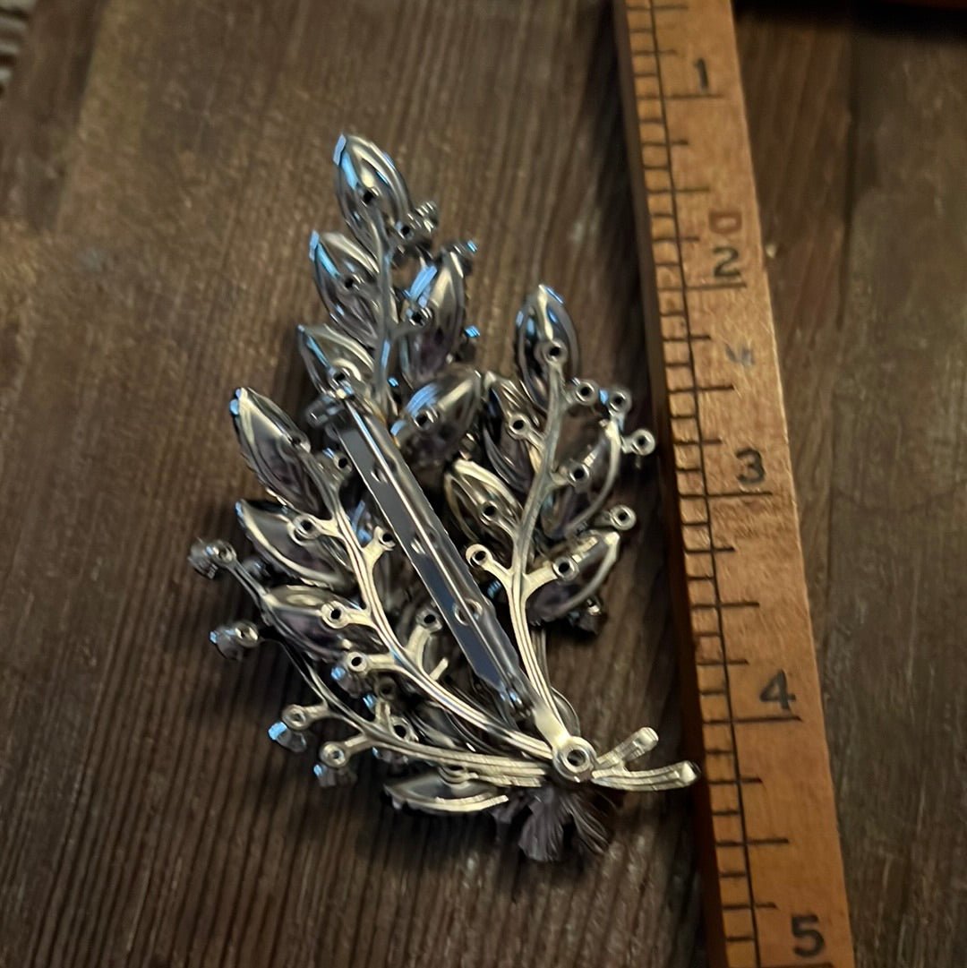 Vintage Spray Brooch - Dirty30 Vintage