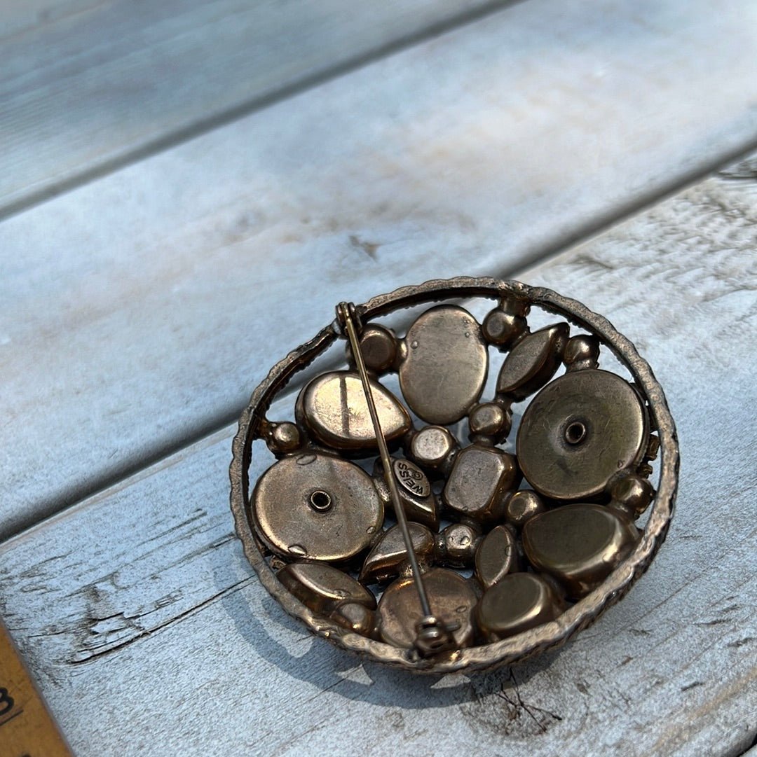 Vintage Weiss Brooch - Dirty30 Vintage