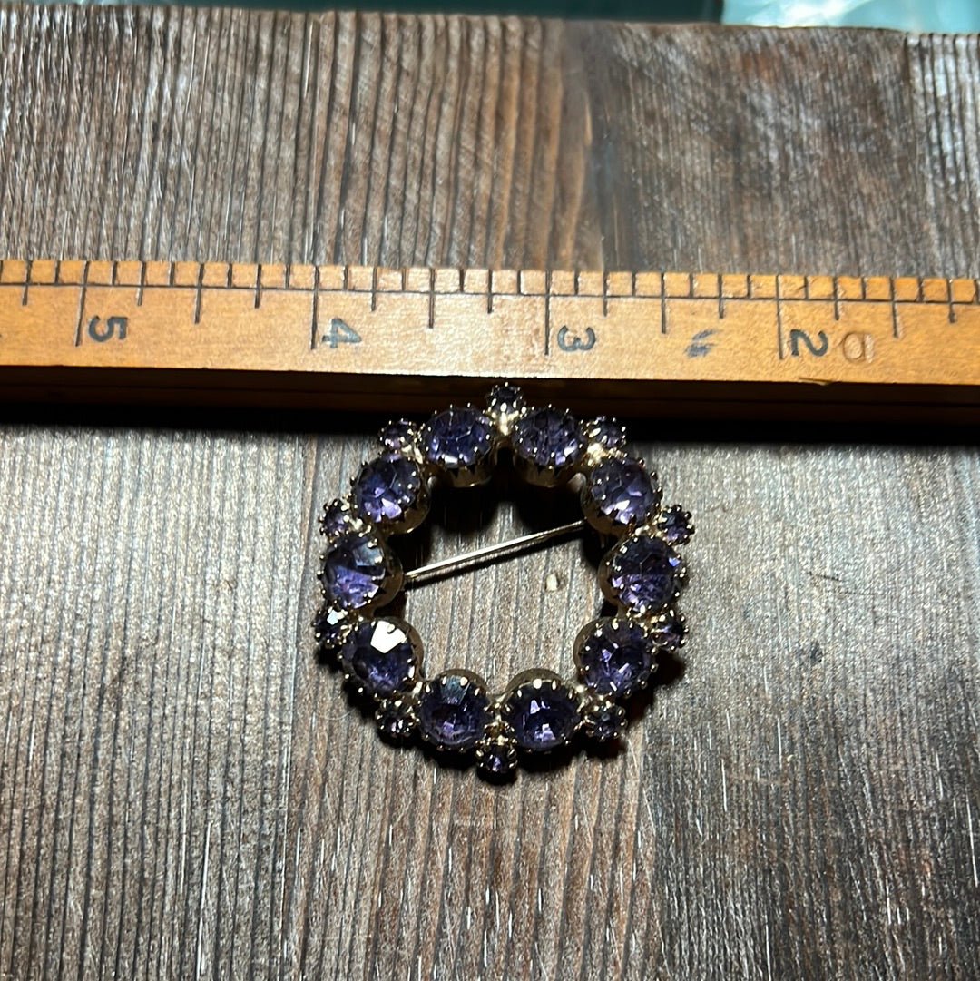 Vintage Wreath Brooch - Dirty30 Vintage