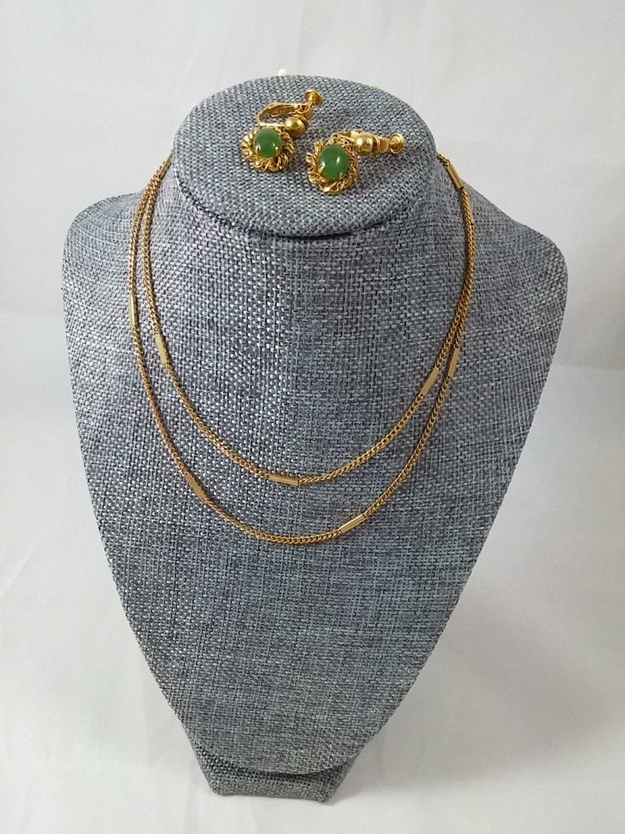 Avon 30" Necklace and Coordinating Earrings - Dirty30 Vintage