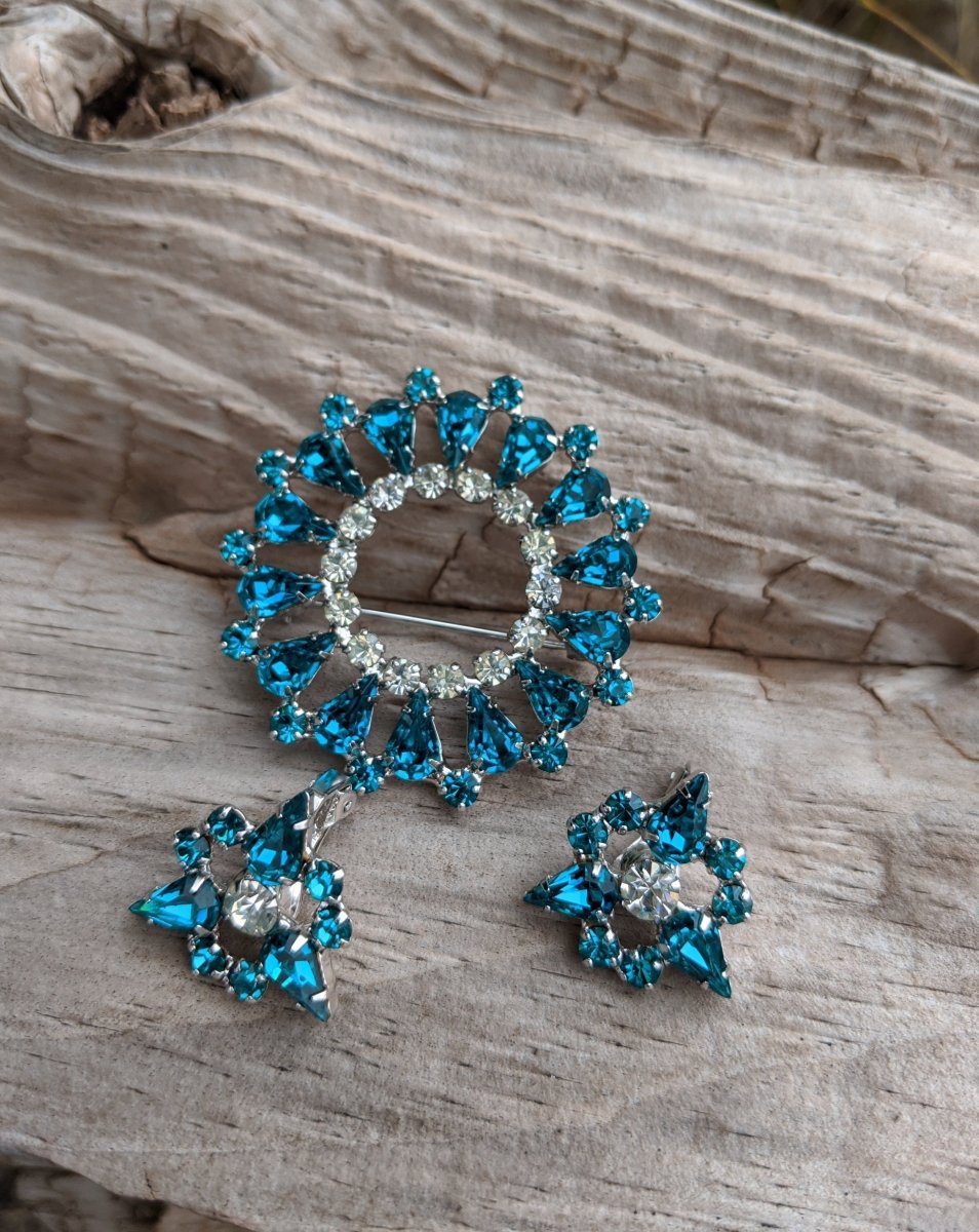 B. David Brooch + Earring Set - Dirty30 Vintage