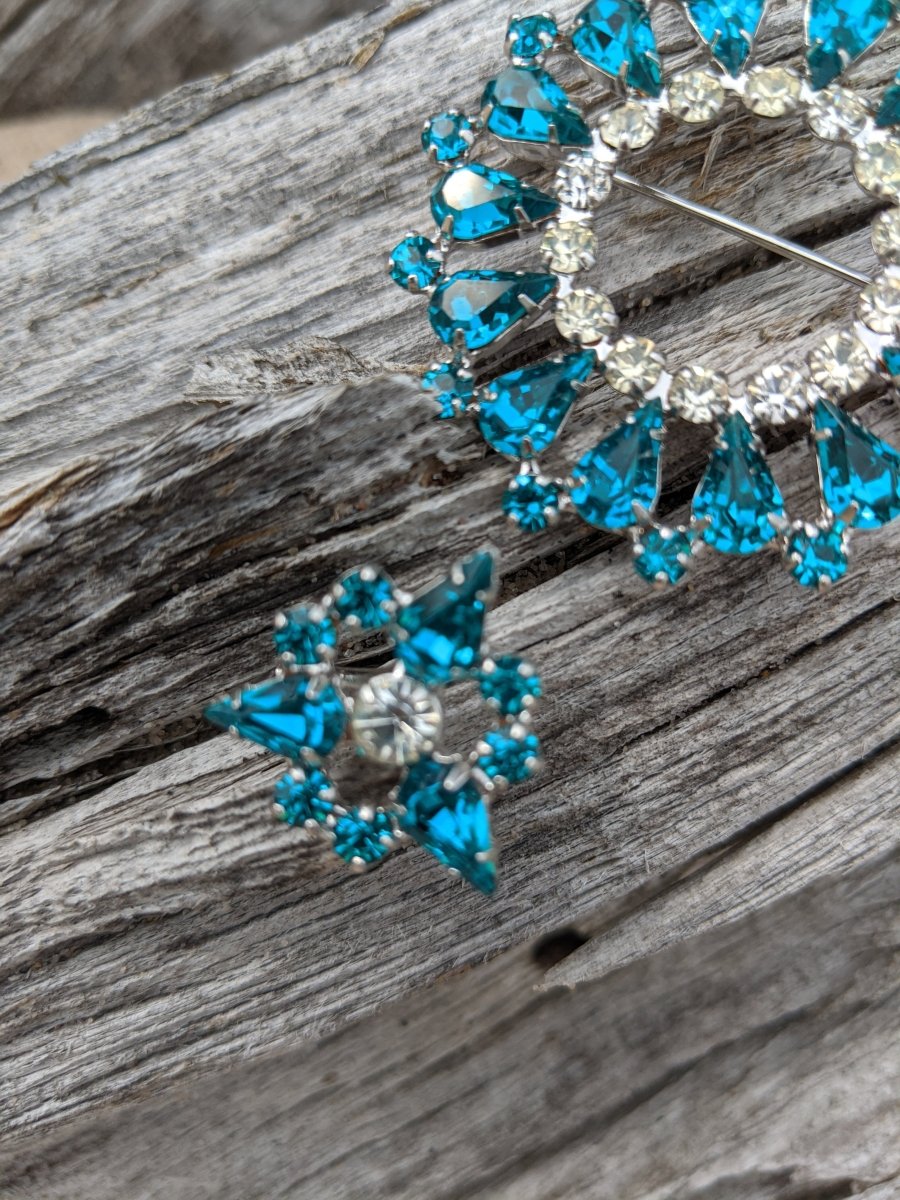 B. David Brooch + Earring Set - Dirty30 Vintage