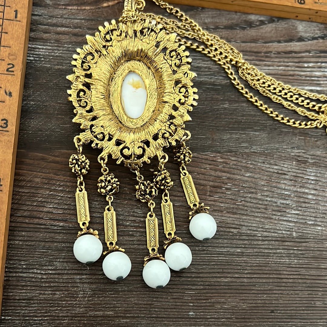 Bold White and Gold Tassel Pendant - Dirty30 Vintage