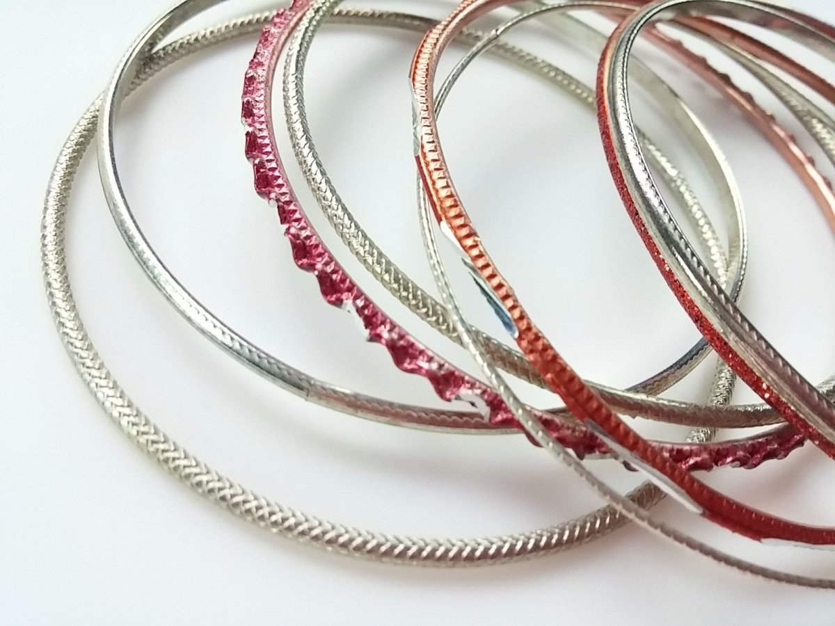 Classic 80s Bangle Bracelets - Silver Tone Red Accents Funky Mixed Styles - Dirty30 Vintage