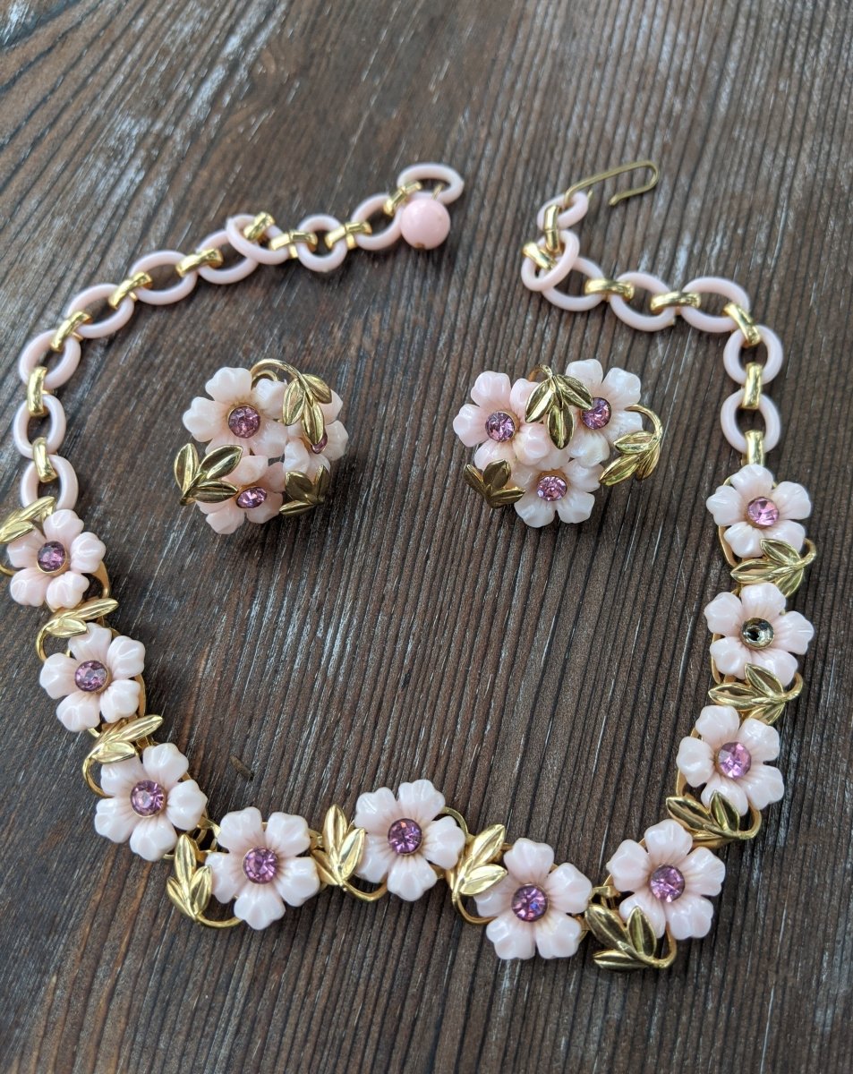 Coro Flower Necklace + Earring Set - Dirty30 Vintage