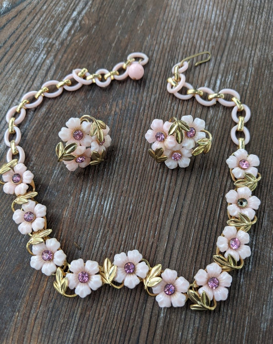 Coro Flower Necklace + Earring Set - Dirty30 Vintage
