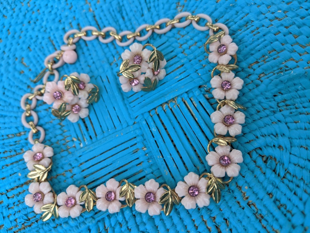 Coro Flower Necklace + Earring Set - Dirty30 Vintage