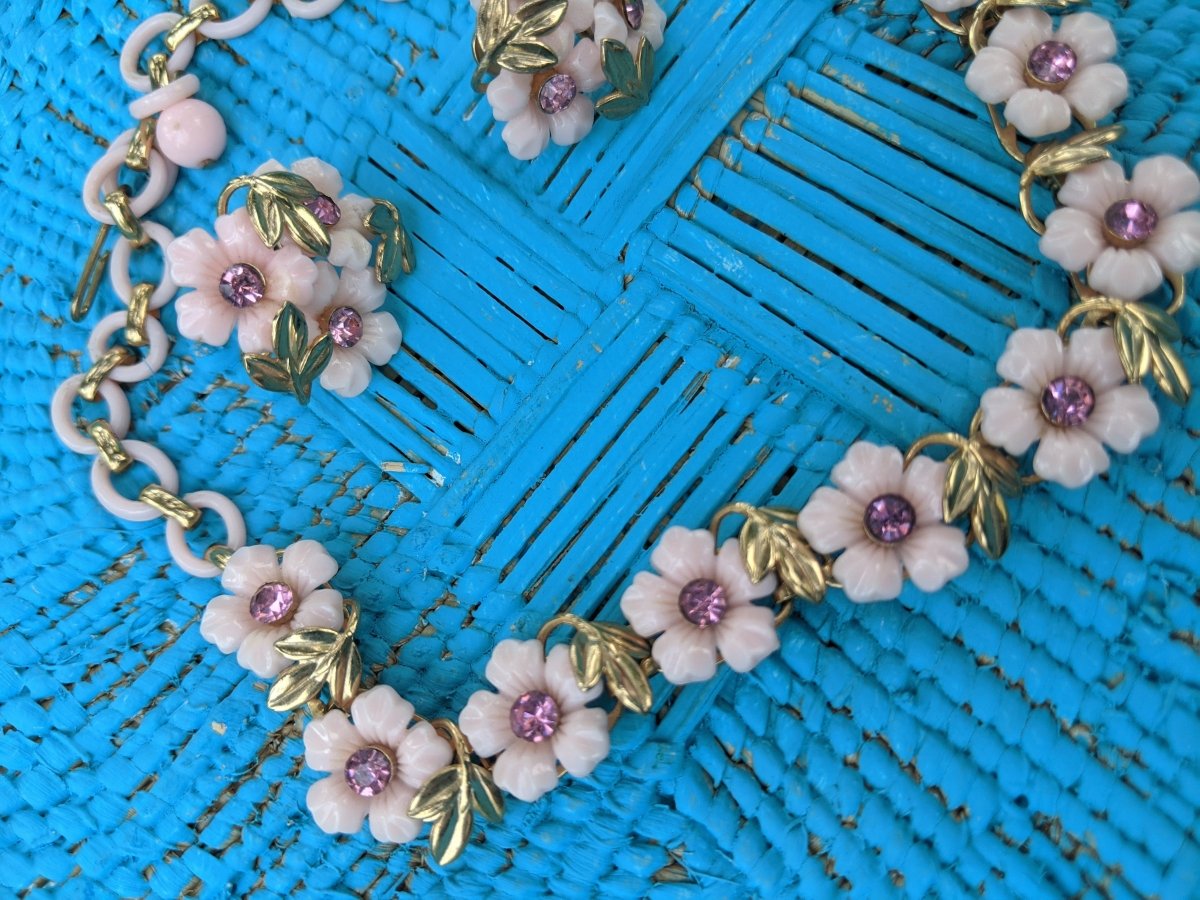 Coro Flower Necklace + Earring Set - Dirty30 Vintage