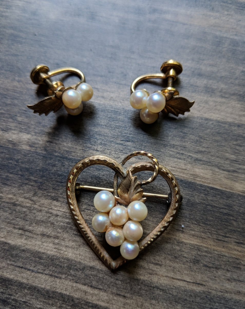 Faux Pearl Screw Back Earrings with Heart Shaped Brooch - Dirty30 Vintage