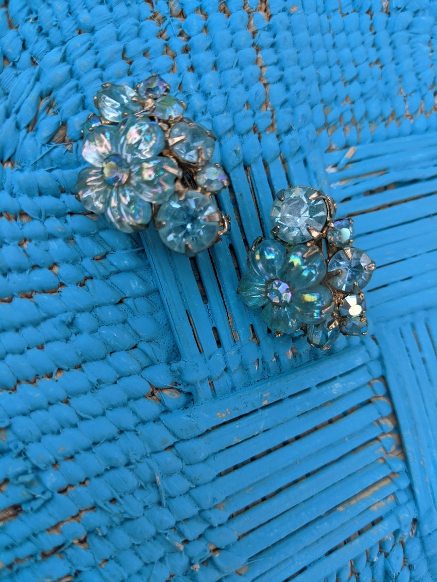 Floral Clip Earrings - Dirty30 Vintage