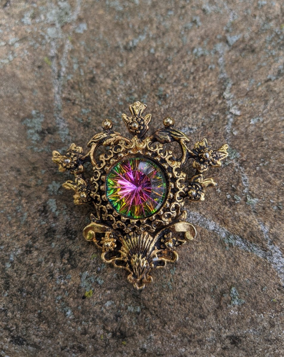 Holograph Brooch - Dirty30 Vintage