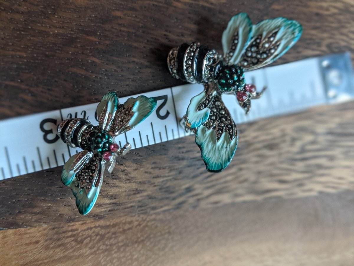 Rhinestone Bee Brooch Pair - Dirty30 Vintage