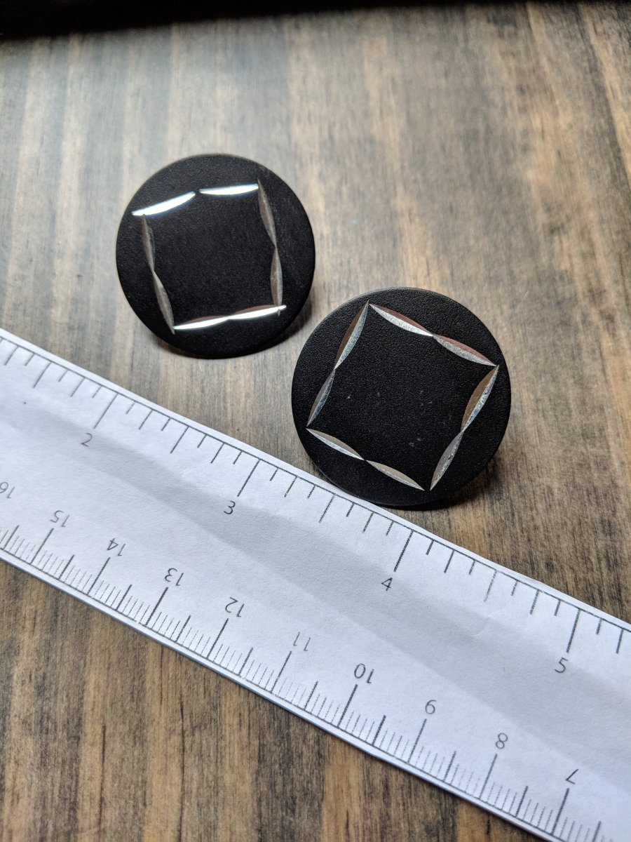 Round Black Silver Cut Earrings - Dirty30 Vintage