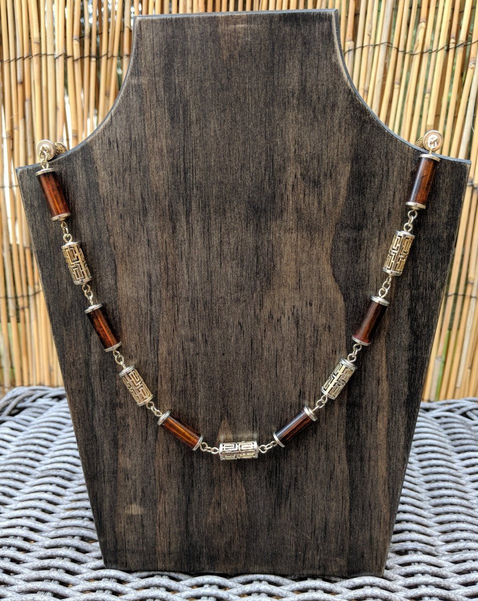Sarah Coventry Asian Inspired Necklace - Dirty30 Vintage