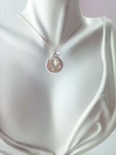 Sterling Silver Necklace - Dirty30 Vintage