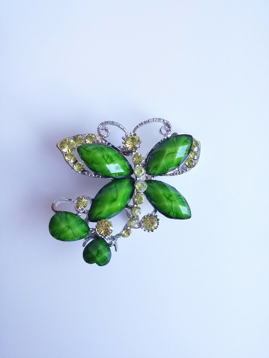 Sweet Butterfly Brooch Green Green Facet Cut Wing Accent w/ Peridot Colored Rhinestone - Dirty30 Vintage
