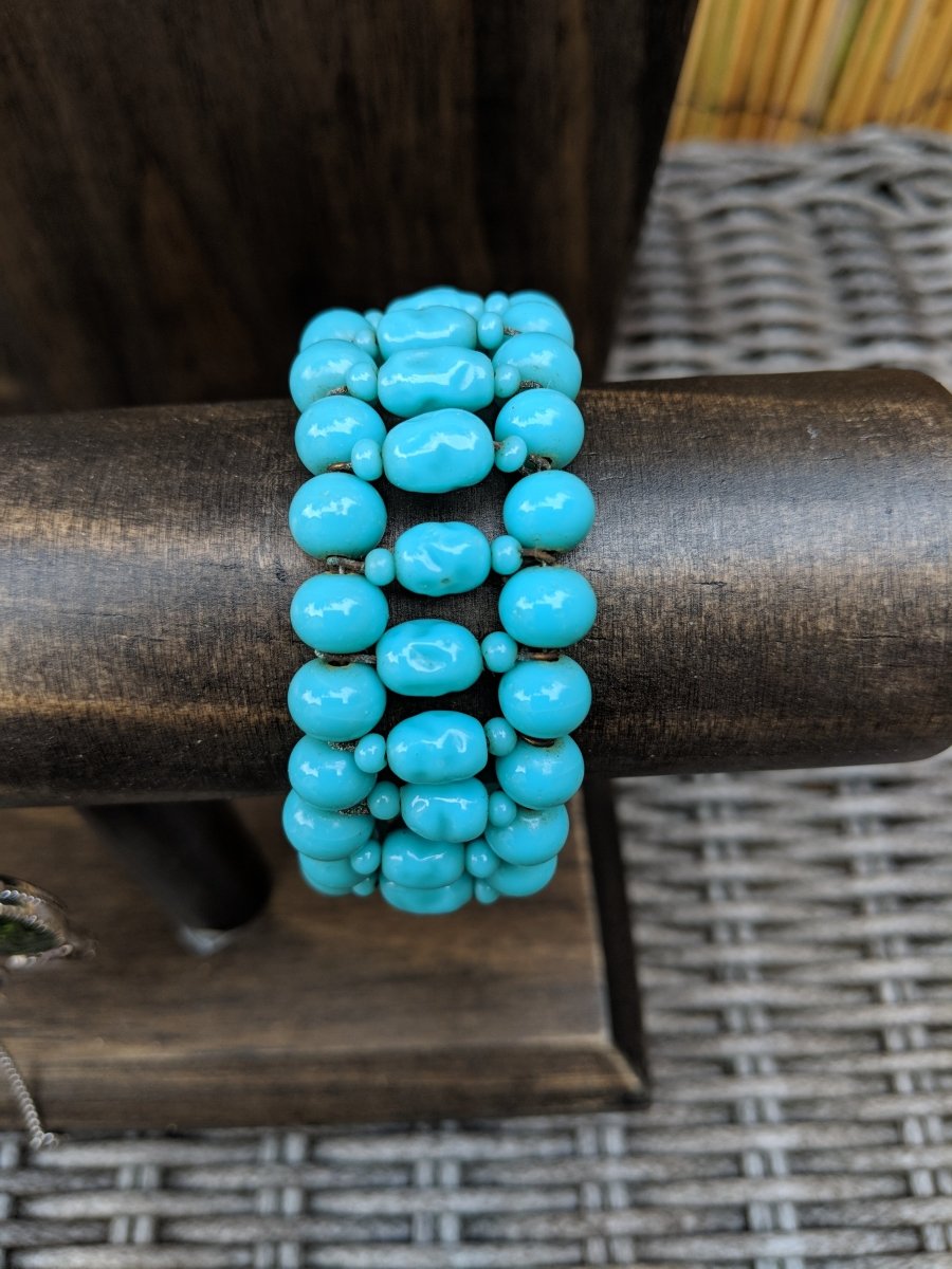Turquoise Beaded Wire Cuff Bracelet - Dirty30 Vintage