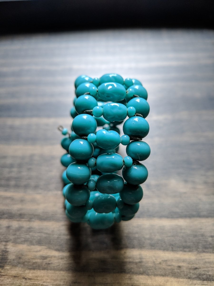 Turquoise Beaded Wire Cuff Bracelet - Dirty30 Vintage