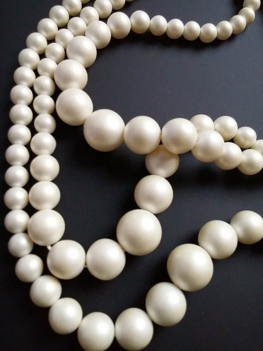 Vintage 50s 60s Necklace Multi Strand Cream Matte Beads Necklace - Dirty30 Vintage