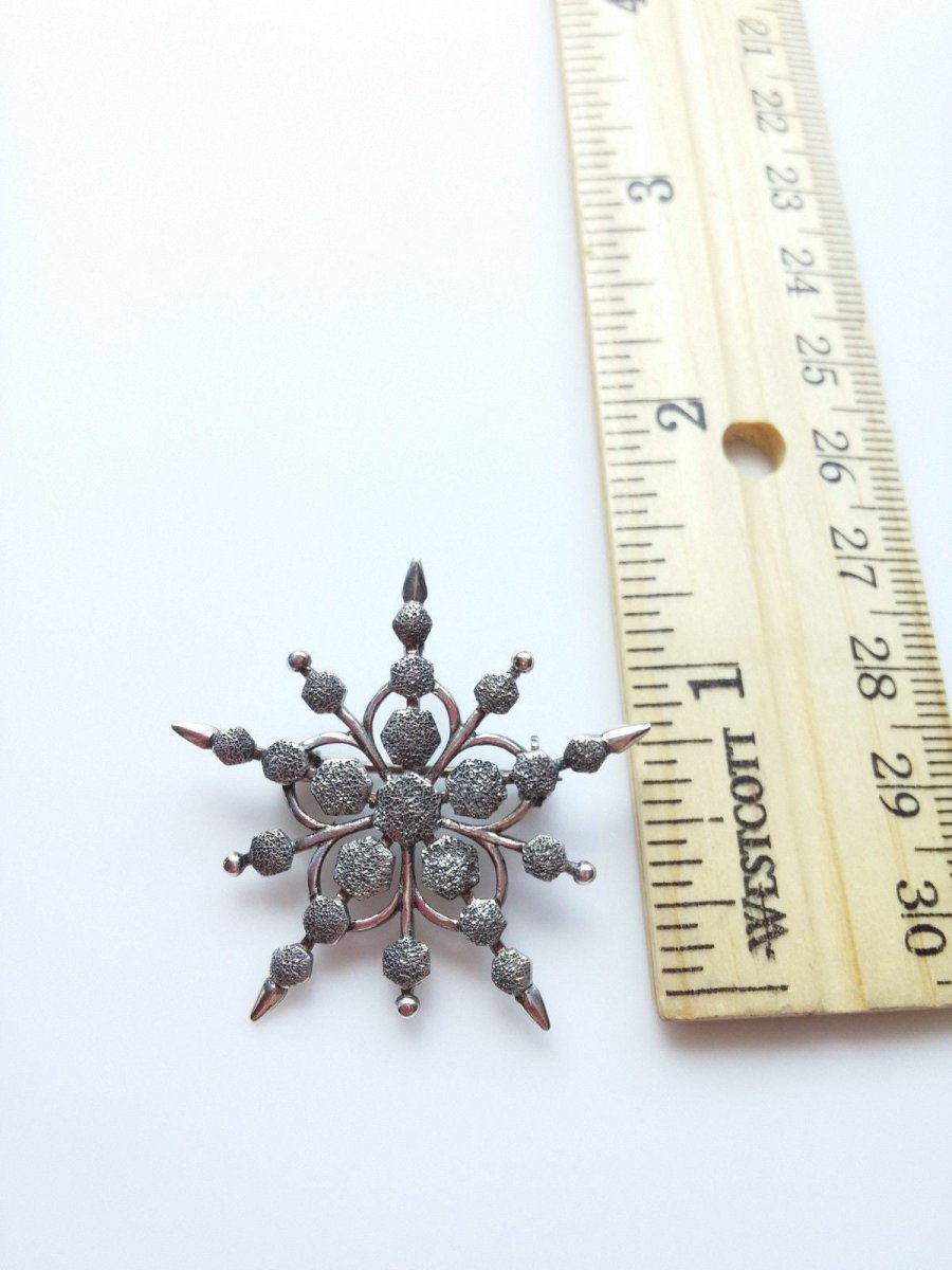 Vintage 50s 60s Snowflake Starburst Pendant Brooch Silver Tone - Dirty30 Vintage