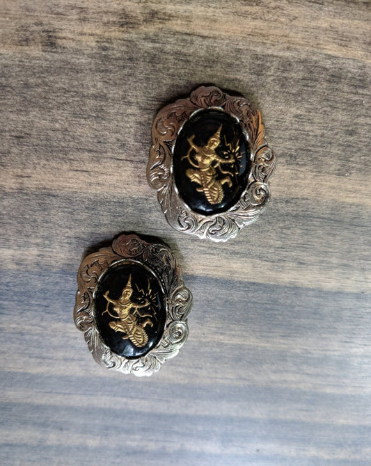 Vintage 60's Asian Inspired Clip Earrings - Dirty30 Vintage