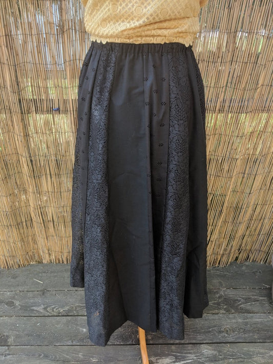 Vintage 70s Boho Festival Skirt Black with Lace Panels Lined Full Size M - Dirty30 Vintage