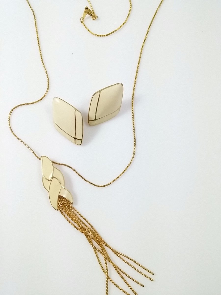Vintage 80s Direction One Tassel Necklace & Un - Signed Earrings - Dirty30 Vintage