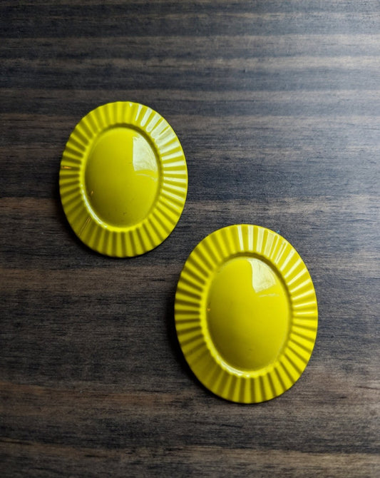 Vintage 80s/90s Oval Yellow Earrings - Dirty30 Vintage