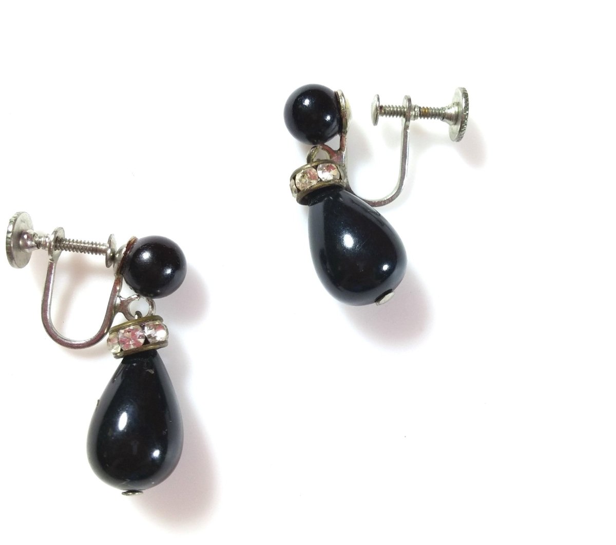 Vintage Art Deco Earrings Black Tear Drop Dangle Screw Back Rhinestone Accent - Dirty30 Vintage