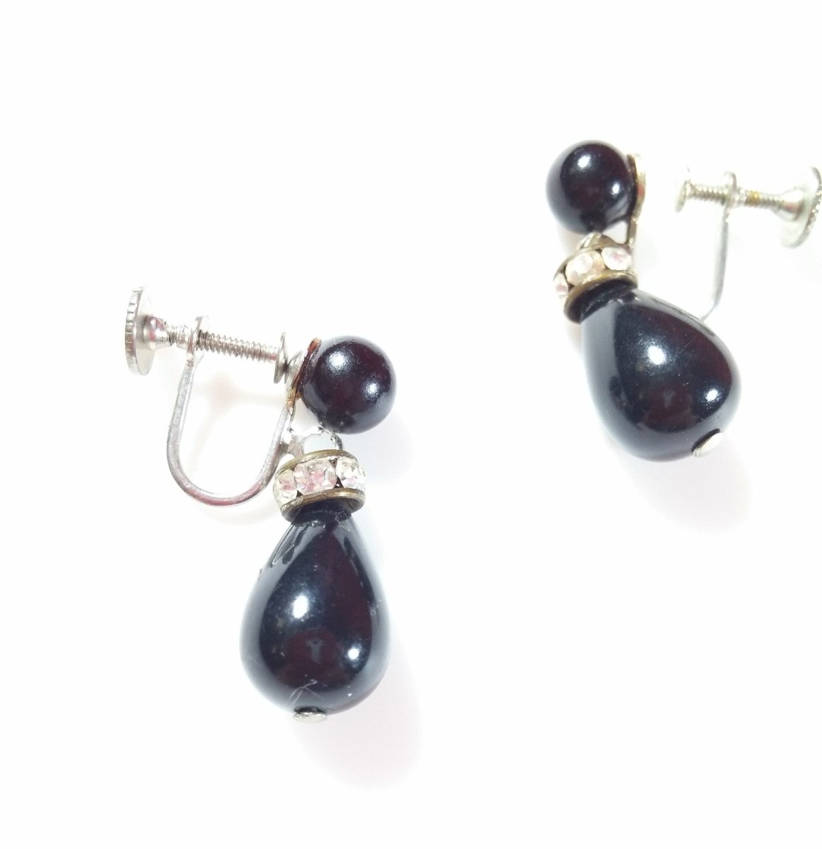 Vintage Art Deco Earrings Black Tear Drop Dangle Screw Back Rhinestone Accent - Dirty30 Vintage