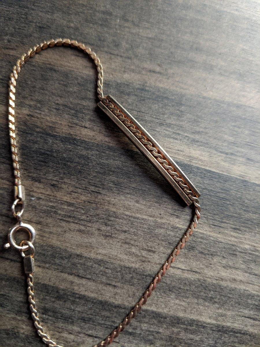 Vintage Avon 70s/80s Gold Tone Bar Bracelet - Dirty30 Vintage