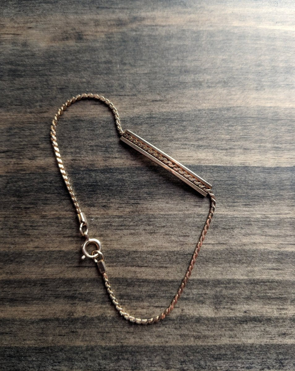 Vintage Avon 70s/80s Gold Tone Bar Bracelet - Dirty30 Vintage