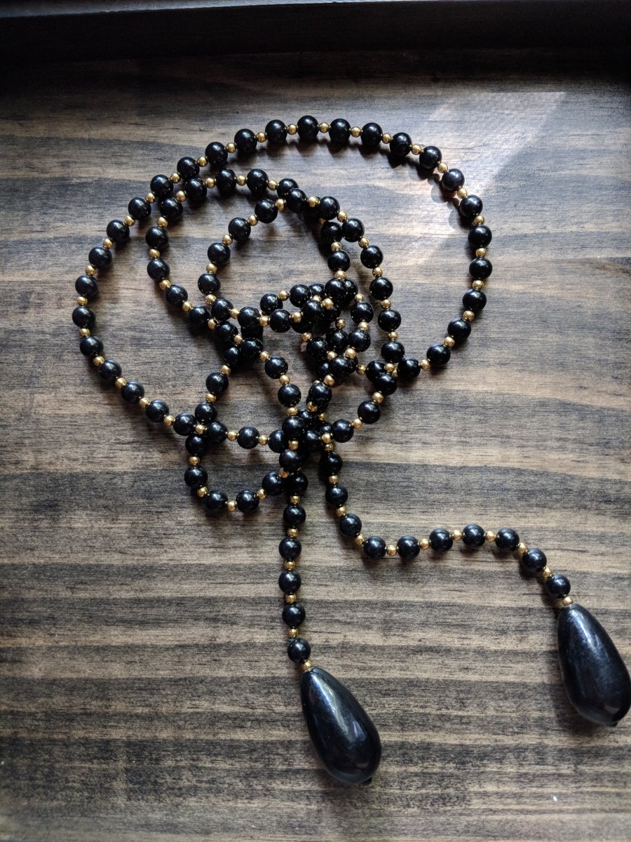 Vintage Beaded Lariat Black & Gold Necklace - Dirty30 Vintage