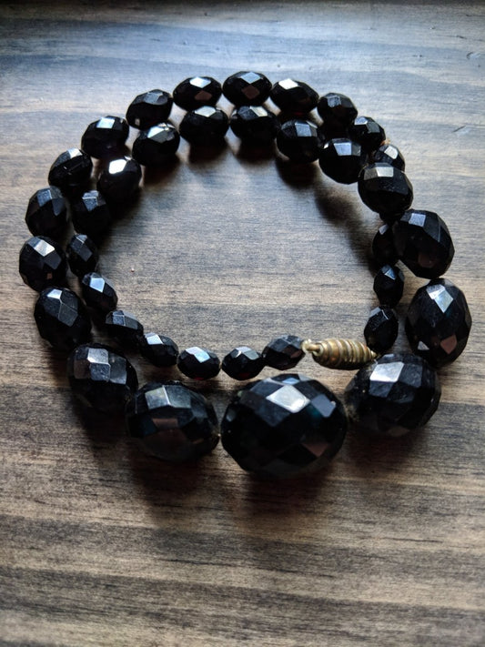 Vintage Black Beaded 16" Necklace - Dirty30 Vintage