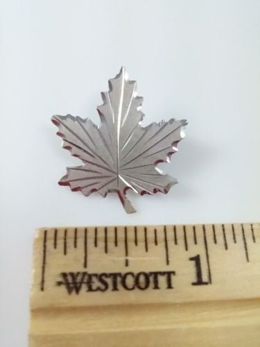Vintage Bond Boyd Sterling Silver Maple Leaf Brooch - Dirty30 Vintage