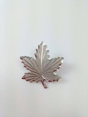 Vintage Bond Boyd Sterling Silver Maple Leaf Brooch - Dirty30 Vintage