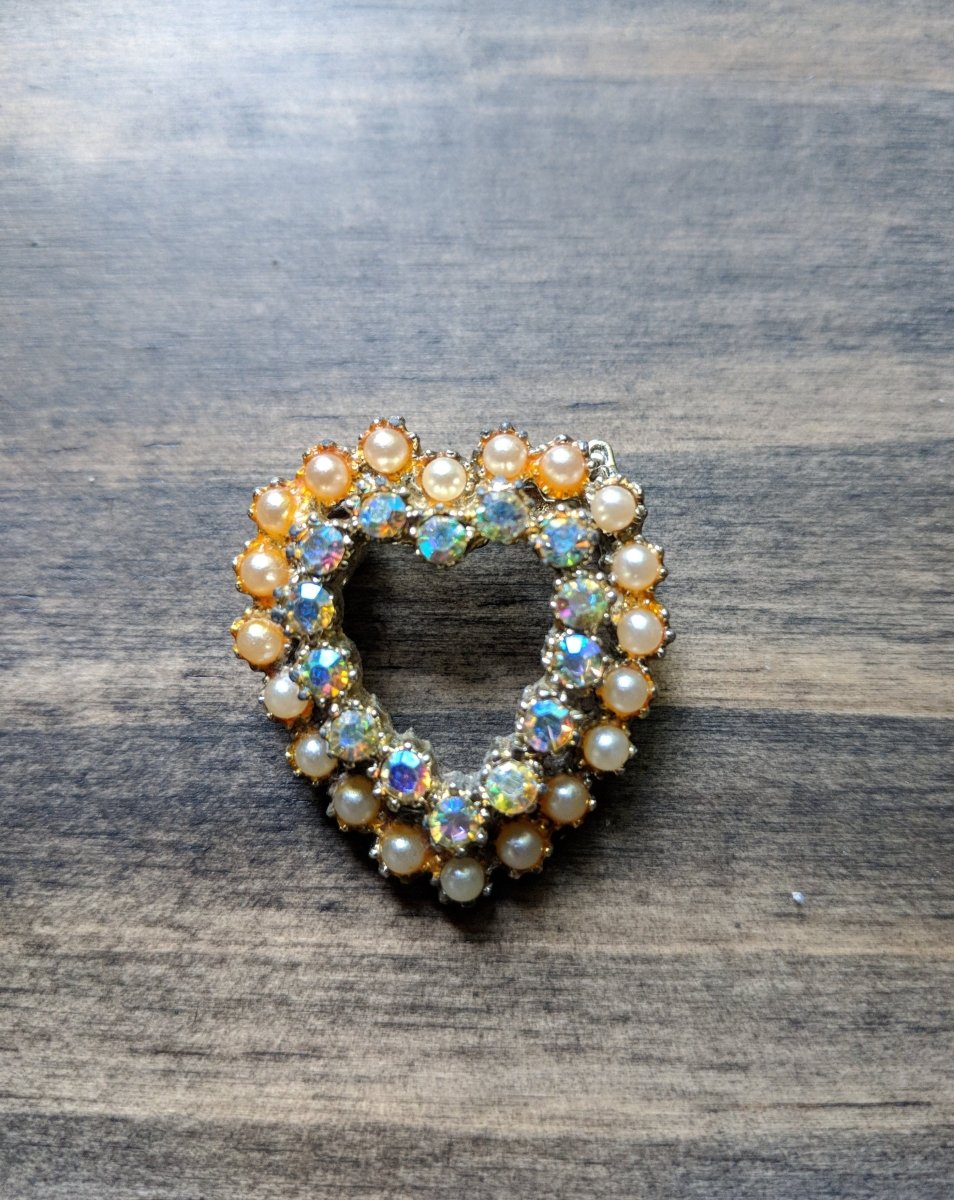 Vintage Brooch Heart Shape Faux Pearl and Aurora Borealis - Dirty30 Vintage