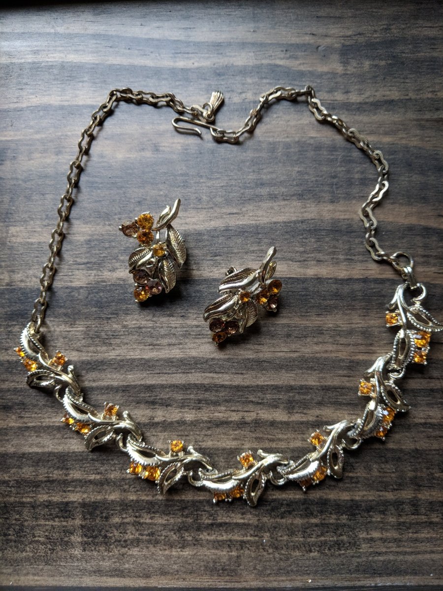 Vintage Coro Necklace and Earring - Dirty30 Vintage